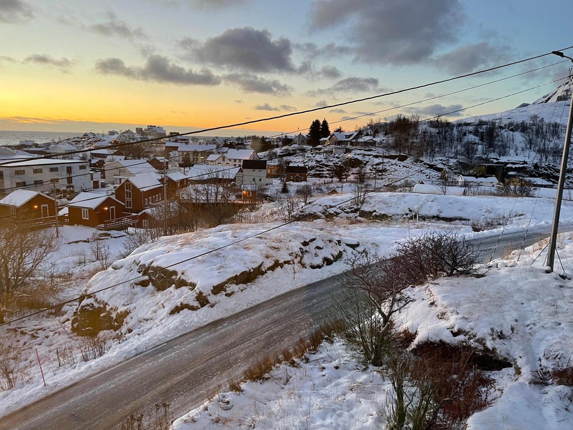 A, The Far End Of Lofoten, Top Apartment. Sørvågen Екстериор снимка