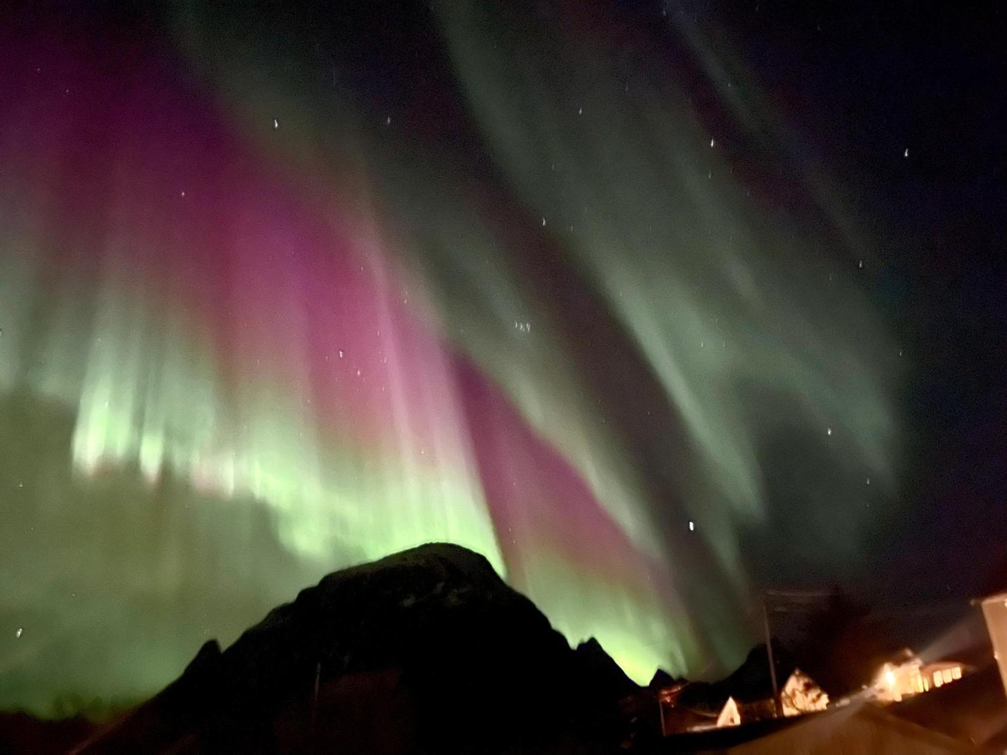 A, The Far End Of Lofoten, Top Apartment. Sørvågen Екстериор снимка
